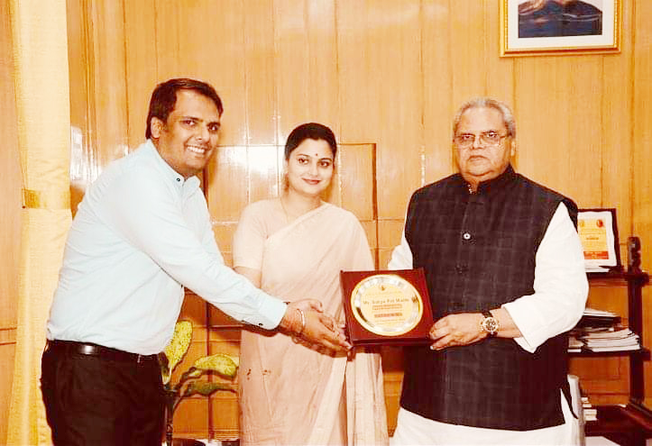 become a paramedic in patna, 
how to become a paramedic in patna,
lab technician in patna, 
best lab technicians in patna